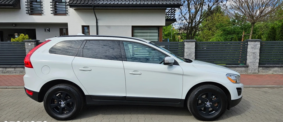 Volvo XC 60 cena 61906 przebieg: 187413, rok produkcji 2012 z Zawiercie małe 379